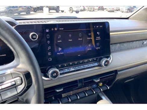Used 2023 Chevrolet Colorado ZR2 w/ ZR2 Convenience Package III AWD/4WD image 7