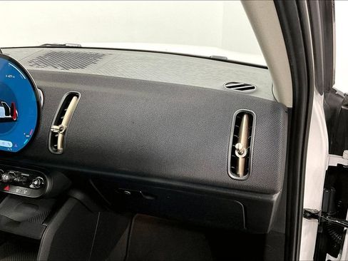 Used 2025 MINI Cooper Countryman S image 19