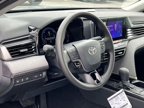 New 2026 Toyota Camry LE image 11