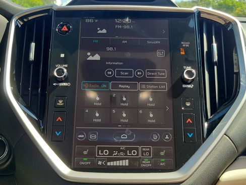 Certified 2025 Subaru Ascent Limited image 17