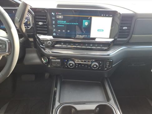 New 2026 Chevrolet Silverado 2500 ZR2 AWD/4WD image 24