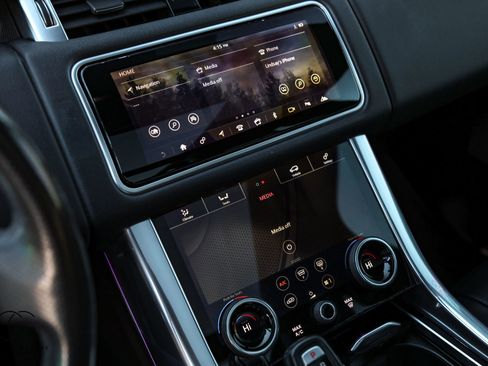 Used 2019 Land Rover Range Rover Sport HSE image 42