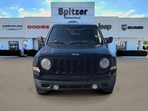 Used 2012 Jeep Patriot Sport image 4
