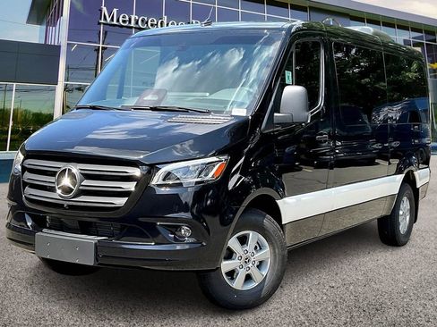 New 2025 Mercedes-Benz Sprinter 144 Cargo image 2