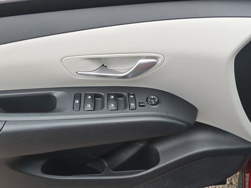 Certified 2024 Hyundai Tucson SE AWD/4WD image 15