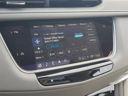 Used 2023 Cadillac XT5 Premium Luxury w/ LPO, Floor Liner Package image 20