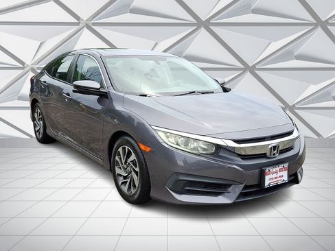 Used 2016 Honda Civic EX image 2