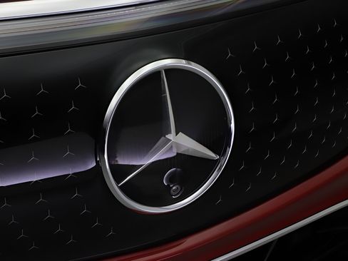 Certified 2023 Mercedes-Benz EQS 580 4MATIC Sedan image 26