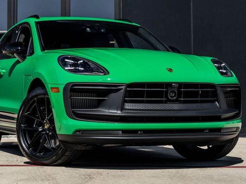 New 2026 Porsche Macan GTS image 53
