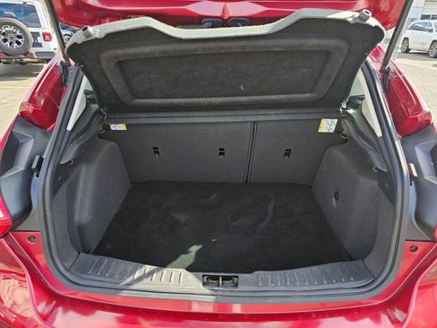 Used 2013 Ford Focus SE w/ Interior Protection Pkg image 12