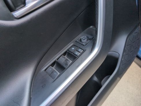 Certified 2022 Toyota RAV4 XSE AWD/4WD image 15