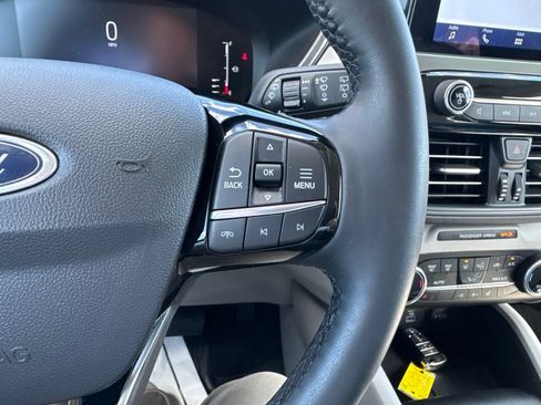 Used 2023 Ford Escape Active AWD/4WD image 28