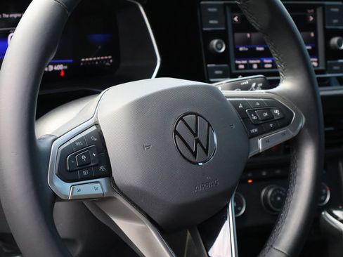 Used 2023 Volkswagen Jetta Sport FWD image 19
