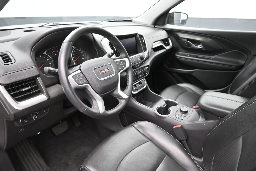 Used 2024 GMC Terrain SLT w/ Elevation Edition AWD/4WD image 19