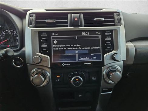 Used 2023 Toyota 4Runner SR5 AWD/4WD image 15