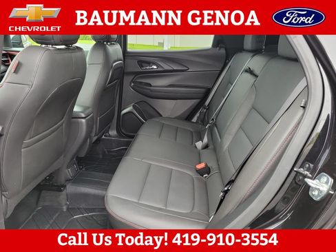 Used 2025 Chevrolet TrailBlazer RS w/ Convenience Package AWD/4WD image 24