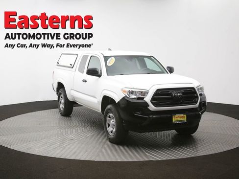 Used 2019 Toyota Tacoma SR image 48