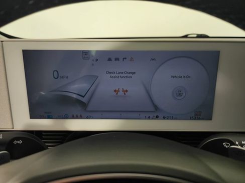 Certified 2024 Hyundai Ioniq 5 SEL AWD/4WD image 22