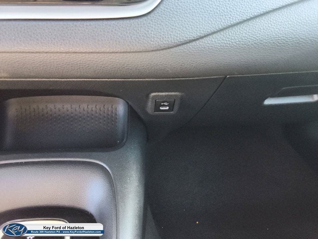 Used 2024 Toyota Corolla LE FWD image 33