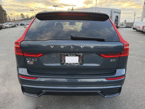 Used 2024 Volvo XC60 B5 Plus image 7