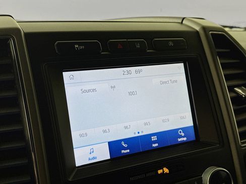 Used 2021 Ford Expedition XLT RWD image 15