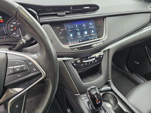 Certified 2023 Cadillac XT5 Premium Luxury w/ Technology Package AWD/4WD image 30