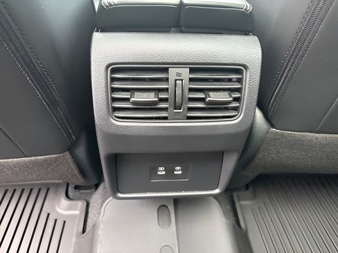 Certified 2026 Nissan Rogue SV w/ SV Premium Package FWD image 46
