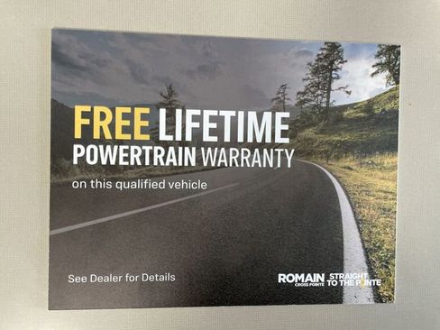 Used 2026 Chevrolet Equinox LT w/ Convenience Package II image 27