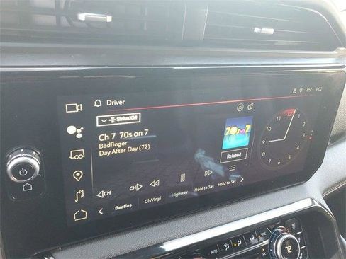 Used 2024 GMC Sierra 2500 AT4 w/ AT4 Premium Plus Package image 69