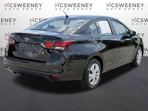 Used 2025 Nissan Versa S image 5