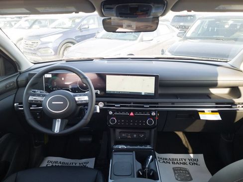 New 2026 Hyundai Tucson SEL FWD image 17