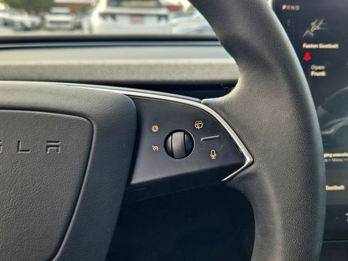 Used 2025 Tesla Model 3 Long Range image 34