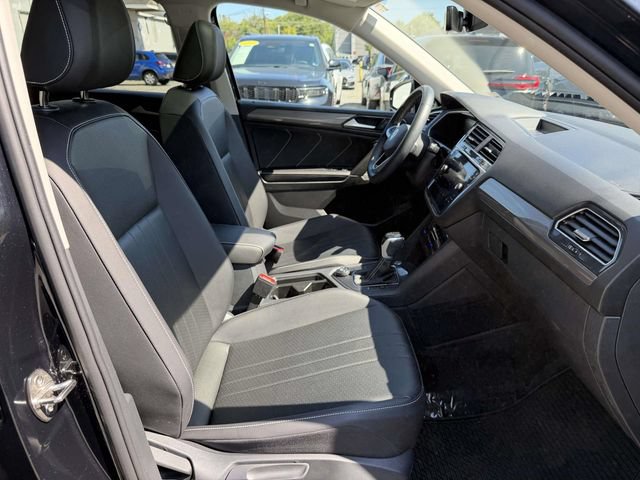 Used 2024 Volkswagen Tiguan Wolfsburg Edition AWD/4WD image 10