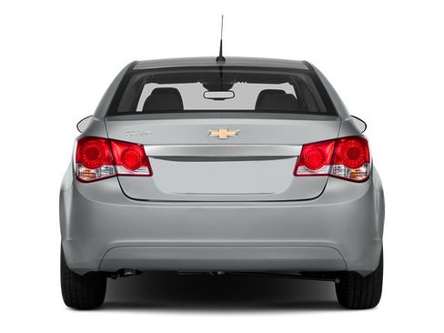 Used 2014 Chevrolet Cruze LT w/ Technology Package FWD image 8