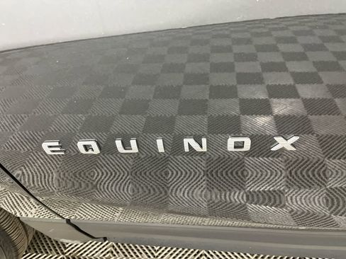 Used 2021 Chevrolet Equinox LS AWD/4WD image 11