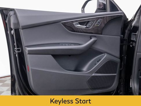 Used 2021 Audi Q8 Premium Plus w/ Premium Plus Package image 12