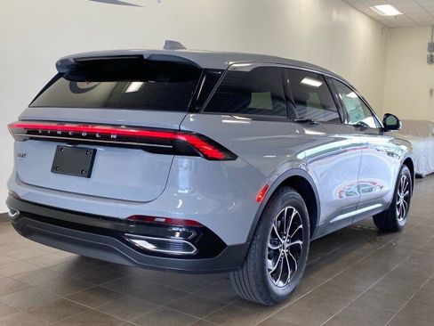 New 2026 Lincoln Nautilus Premier w/ Equipment Group 102A AWD/4WD image 7