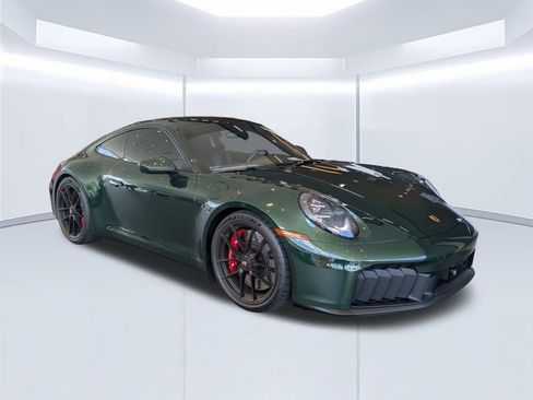 Used 2026 Porsche 911 Carrera GTS RWD image 2