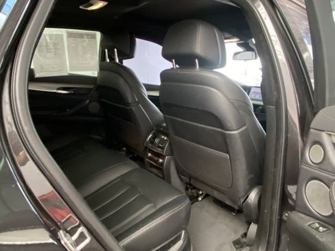 Used 2019 BMW X6 xDrive35i w/ Premium Package image 9