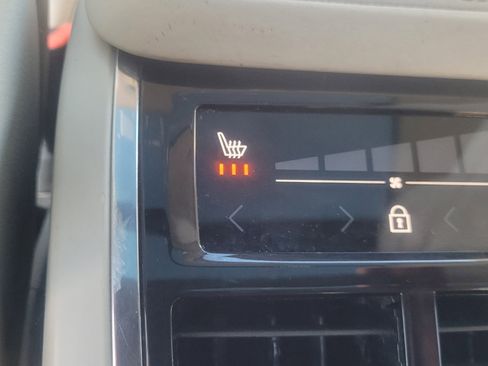 Used 2020 Volvo XC90 T6 Inscription w/ Protection Package Premier image 17