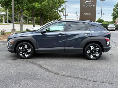 Certified 2024 Hyundai Kona SEL FWD image 3