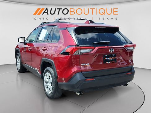 Used 2019 Toyota RAV4 LE AWD/4WD image 3