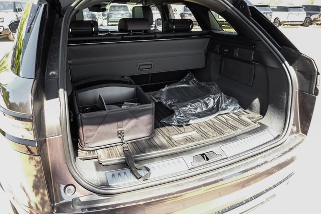 New 2026 Land Rover Range Rover Velar S AWD/4WD image 61