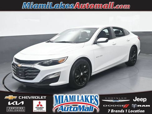 Used 2024 Chevrolet Malibu LT FWD image 1