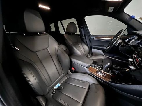 Used 2019 BMW X3 xDrive30i w/ Driving Assistance Package AWD/4WD image 9