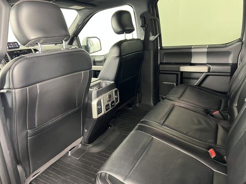 Used 2017 Ford F150 Lariat w/ Equipment Group 502A Luxury AWD/4WD image 20