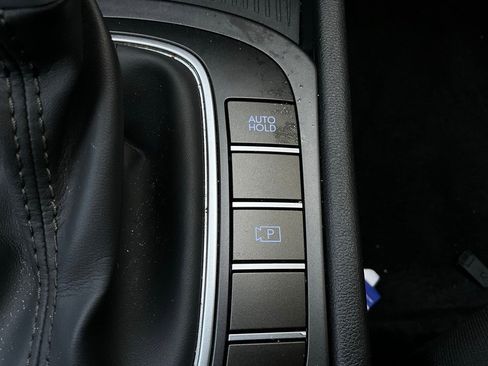 Used 2025 Hyundai Kona SEL image 25