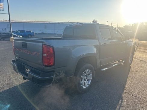 Used 2021 Chevrolet Colorado LT w/ LT Convenience Package image 4
