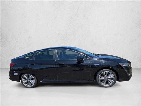 Used 2018 Honda Clarity Plug-In Hybrid image 4