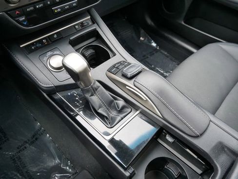 Used 2018 Lexus ES 350 w/ Navigation System Package FWD image 21